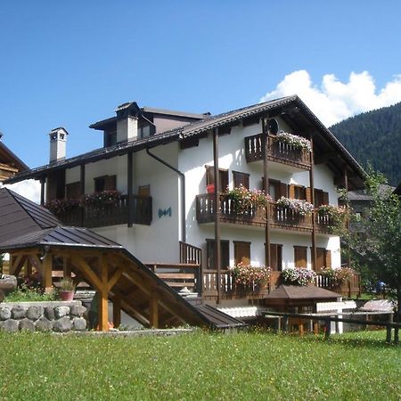 Albergo Ombrettola Falcade Ngoại thất bức ảnh
