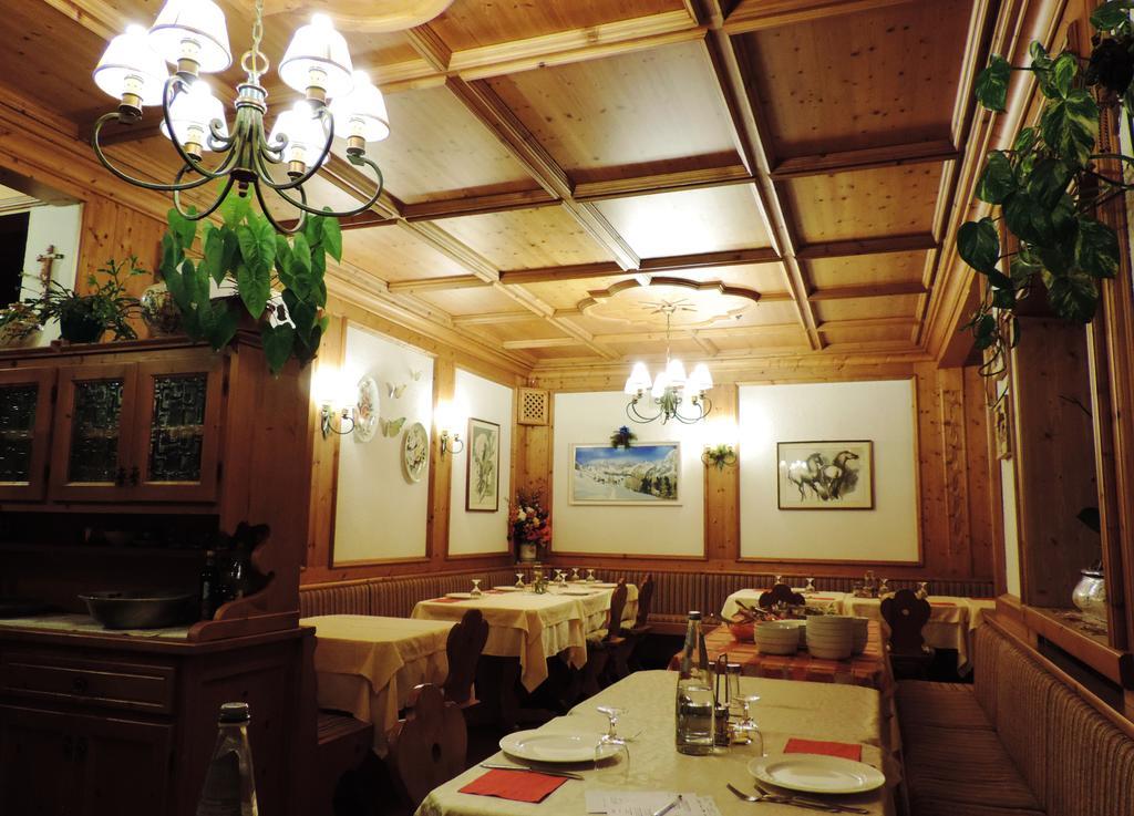 Albergo Ombrettola Falcade Ngoại thất bức ảnh