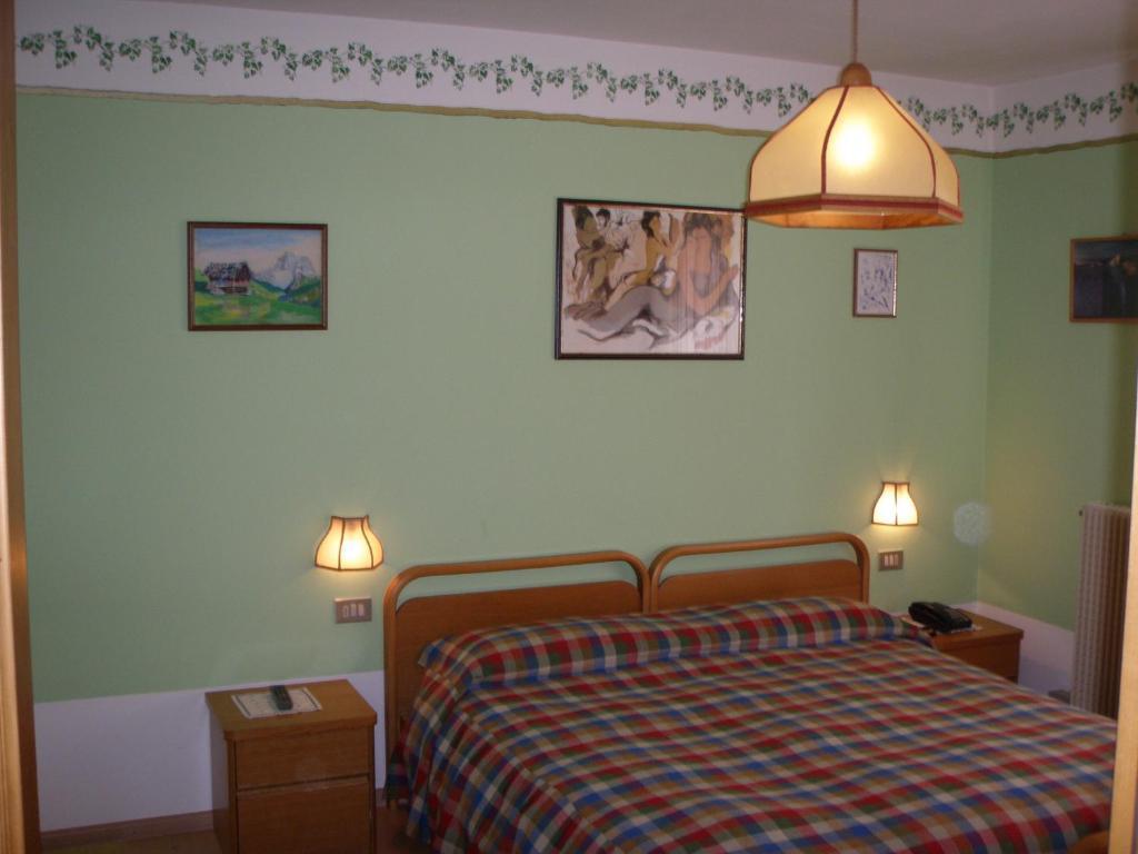 Albergo Ombrettola Falcade Phòng bức ảnh